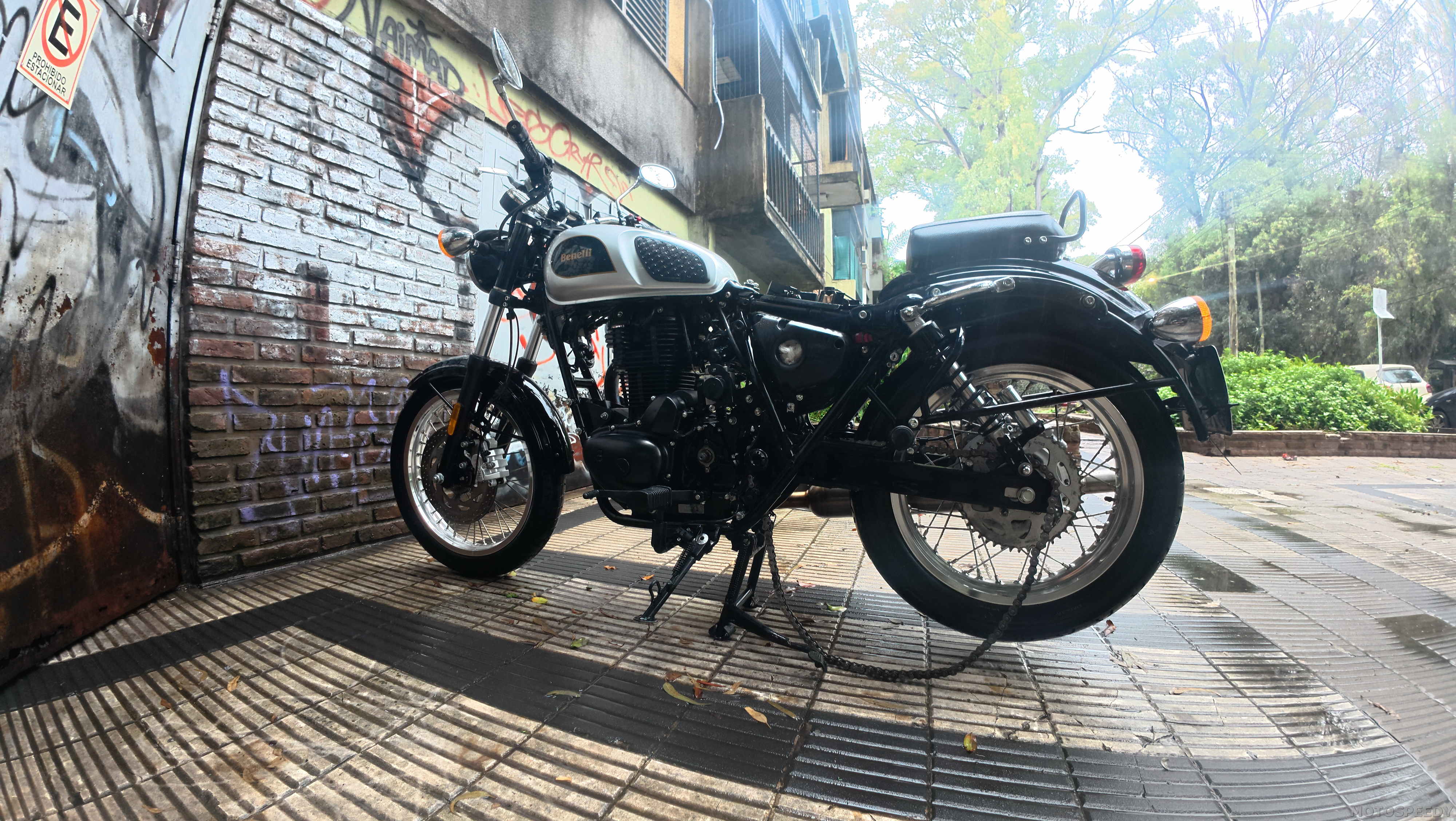 Benelli Imperiale 400 - Servicio Preventivo Full + Perdida Aceite + Full Detailing 